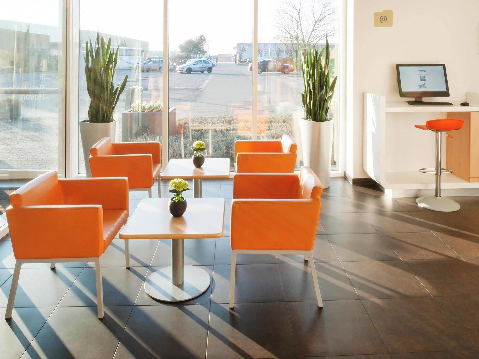 Ibis Budget Antwerpen Port Exterior foto