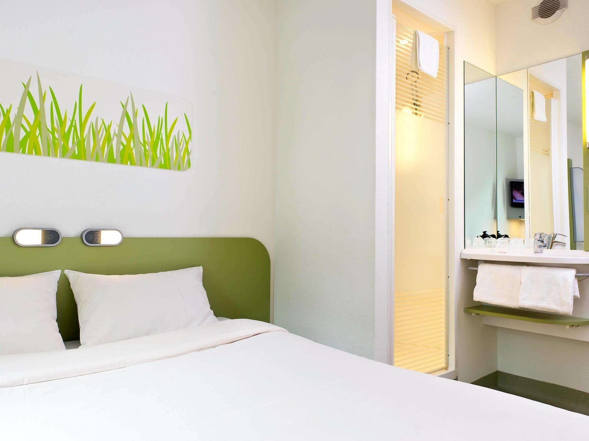 Ibis Budget Antwerpen Port Exterior foto