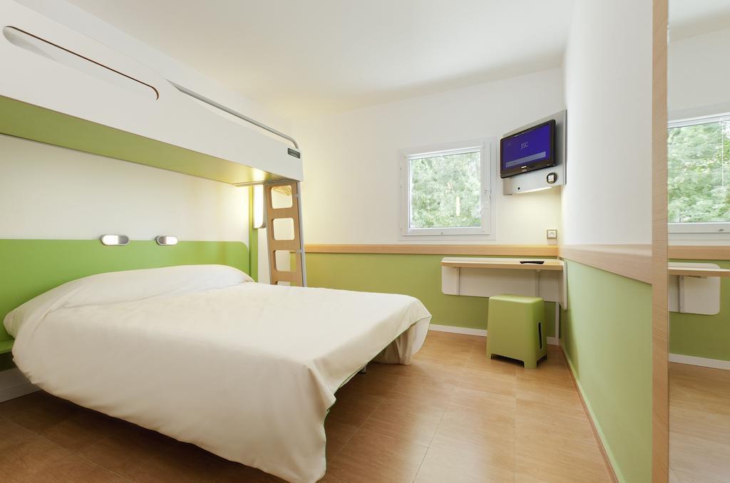Ibis Budget Antwerpen Port Exterior foto